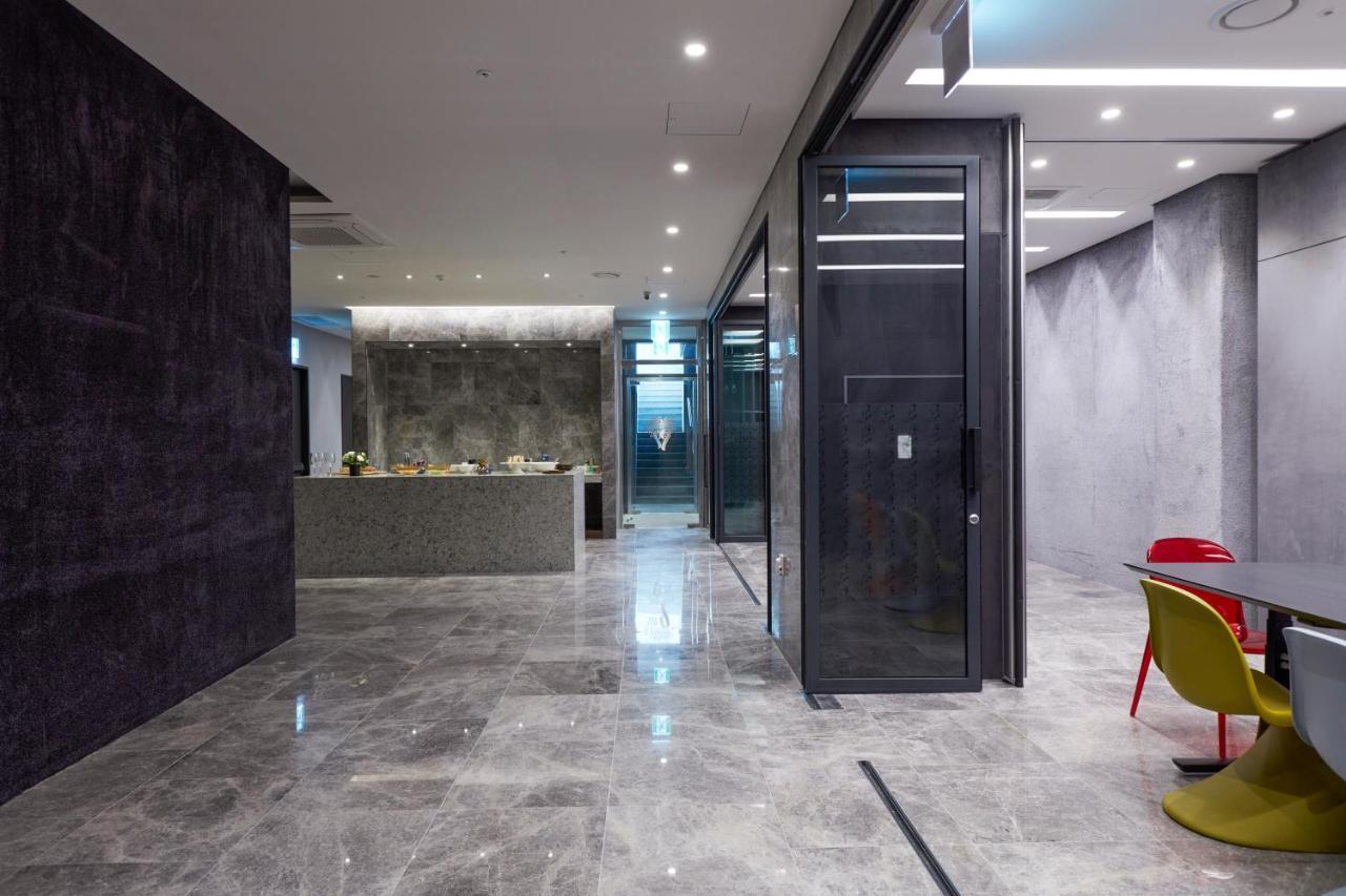 Hotel In 9 Gangnam Szöul Kültér fotó